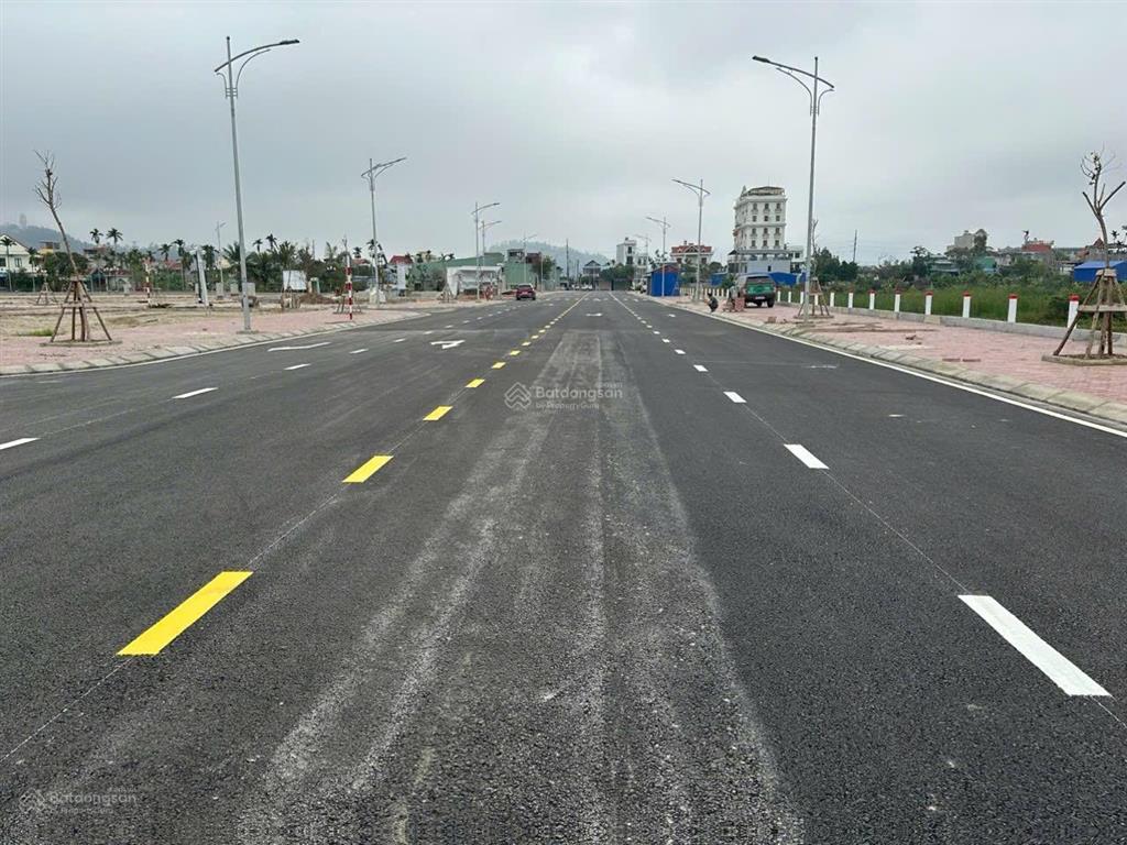 Bán 64,5m2 đất đấu giá khu phân lô 148 lô nguyễn lương bằng, kiến an