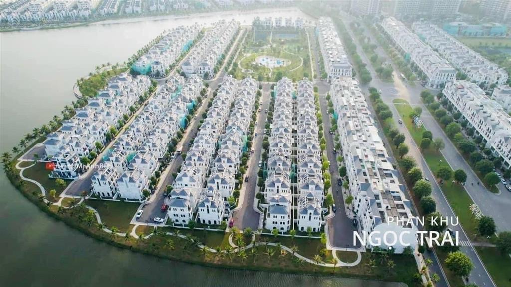 Quỹ căn cắt lỗ liền kề  15 tỷ hoàn thiện full  cho thuê 360tr/năm (sẵn sổ đỏ)  rẻ nhất vin 1