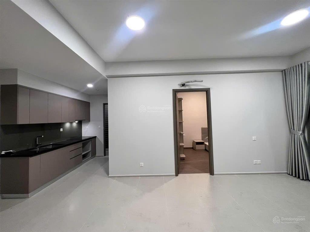 Bán căn góc dt tim tường 69m2 giá 3,080 tỷ. rõ ràng giá cạnh tranh west gate.  0948 673 ***