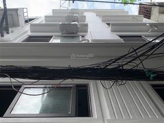 Bán toà nhà chdv 48m2 x 7 tầng thang máy đường nguyễn trãi  ngã tư sở