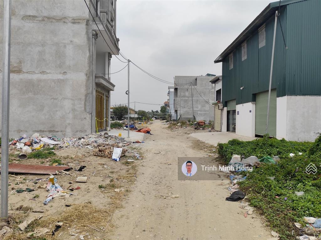 Bán 58.8m2 đất dịch vụ sát hinode royal park. đường 11m vỉa hè 2.5m. giá rẻ nhất. gần trường cấp 12