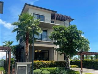 The pearl  waterpoint biệt thự giới hạn chỉ 241 căn dành riêng cho những chủ nhân tinh hoa từ 13tỷ