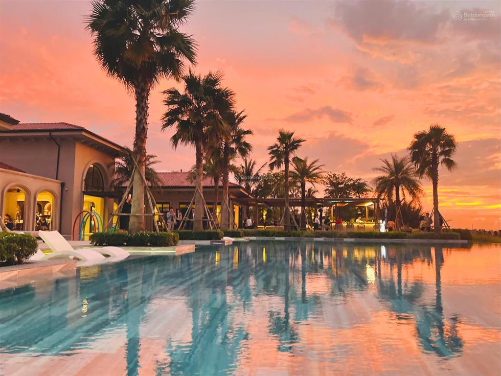 The pearl  waterpoint biệt thự giới hạn chỉ 241 căn dành riêng cho những chủ nhân tinh hoa từ 13tỷ