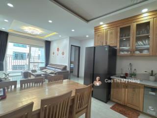 Giảm sốc căn hộ tứ quý nội thất gỗ view đẹp, dt 72m2, 2pn, 2wc chỉ còn 3.2 tỷ