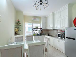 Bán gấp căn hộ cực hiếm view biển 70.56m2 full nội thất, 2pn 2wc mường thanh viễn triều