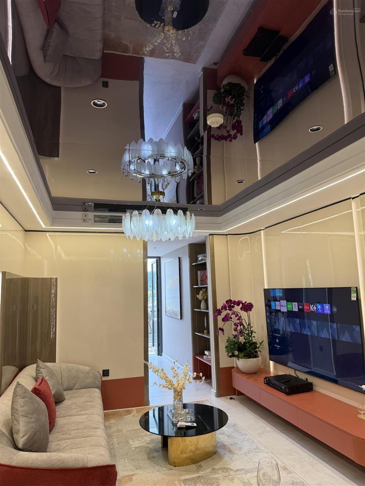 Cực hiếm căn hộ biển rộng 110m2, sân vườn 40m2, 2pn 2wc, full nội thất mới chỉ 7.1 tỷ