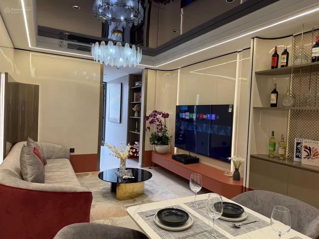 Cực hiếm căn hộ biển rộng 110m2, sân vườn 40m2, 2pn 2wc, full nội thất mới chỉ 7.1 tỷ