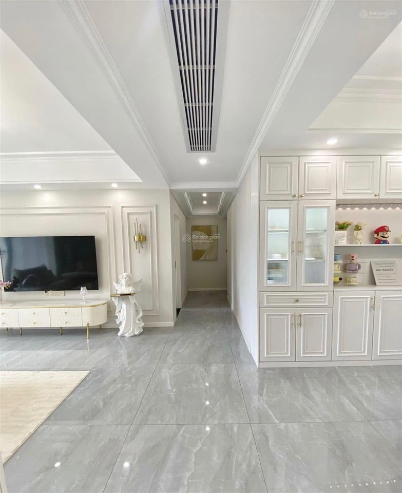 Chính chủ bán biệt thự mặt sông view trực diện sông hàn khu euro village 1 giá tốt.  0902 007 ***