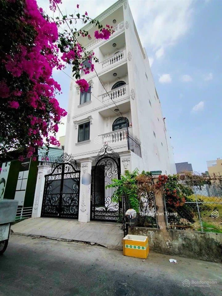 Bán chdv đường gò dầu, dt 6.2x18m  5 lầu, giá 15,5 tỷ tl!