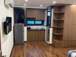 Chính chủ cho thuê căn hộ ccmn tại 44 trần thái tông  4tr3  (30m2)  full nội thất  lô góc 100%