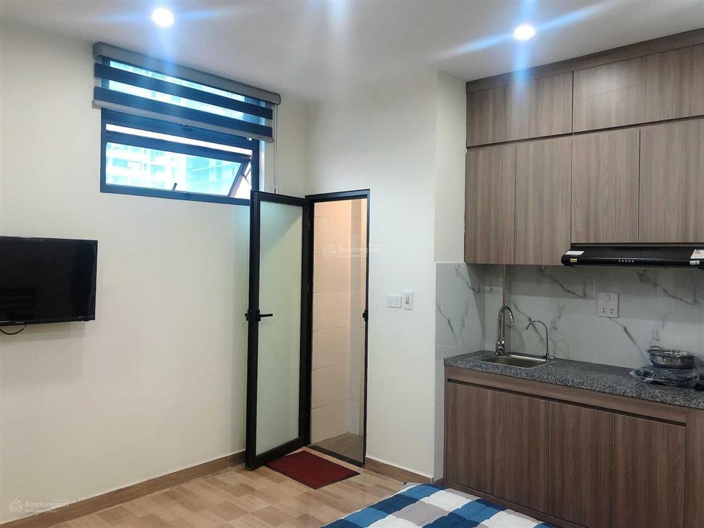Cc cho thuê căn hộ hoàng quốc việt  30m2 full nội thất giá 4tr1/tháng  an ninh tốt