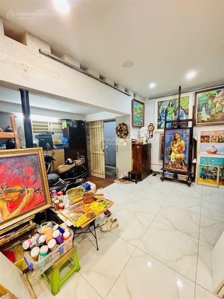 Quá rẻ chỉ 89tr/m2  bán nhanh villa mini 3 tầng 85m2  ngang hiếm 10m  p. 15 giáp hàng xanh q. 1