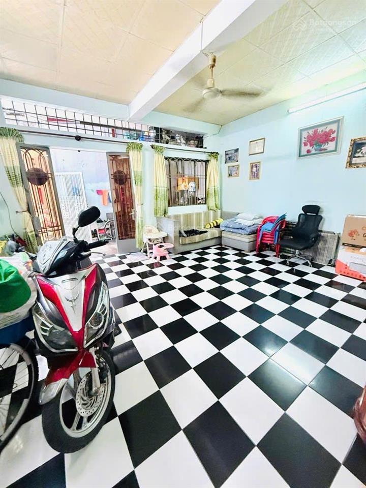 Hàng hiếm p. 19 khu phạm viết chánh chỉ 99tr/m2  bán đất tặng nhà 2 tầng, 100m2  ngang đẹp 6m