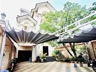 Gấp định cư "35 tỷ giảm về 31.5 tỷ  bán gấp siêu biệt thự sân vườn 270m2  khu vip nguyễn văn đậu