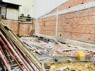 Siêu hiếm p.25  bán lô đất đẹp 100m2 (8m x 13m)  ngay đh ngoại thương xây chdv dòng tiền khủng