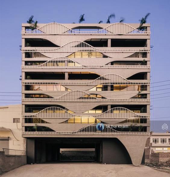 Siêu hiếm p.25  bán lô đất đẹp 100m2 (8m x 13m)  ngay đh ngoại thương xây chdv dòng tiền khủng