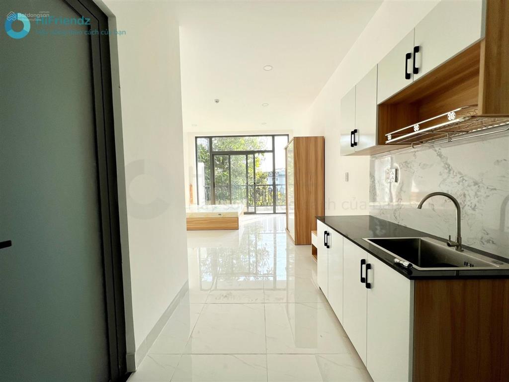 Khai trương căn hộ cao cấp  full nội thất giặt sấy riêng  rộng tận 40m2  hầm xe  ban công lớn