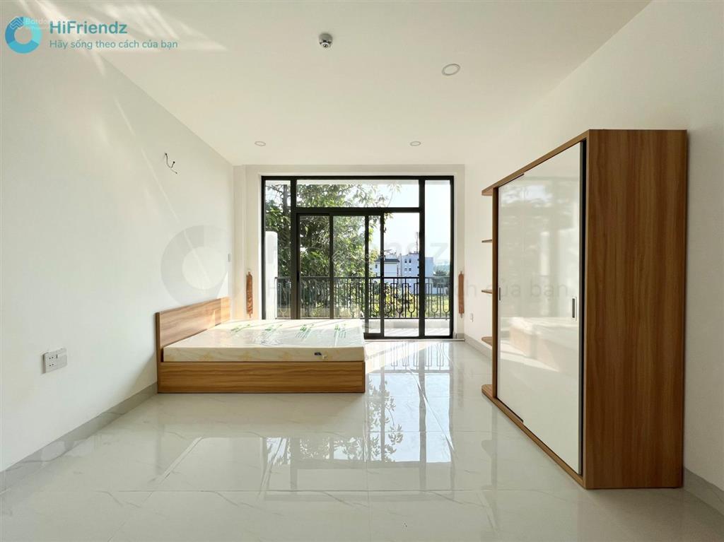 Khai trương căn hộ cao cấp  full nội thất giặt sấy riêng  rộng tận 40m2  hầm xe  ban công lớn