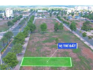 Bán gấp nền 125 m2 trục chính đại lộ danh nhân, cạnh trung tâm thương mại 2,8 ha, sổ hồng riêng