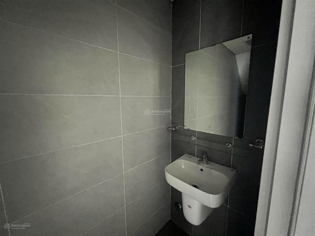 Chính chủ bán căn nhà tâm huyết, nhà mới chưa sử dụng, có sổ hoàn công đầy đủ, xem nhà thực tế