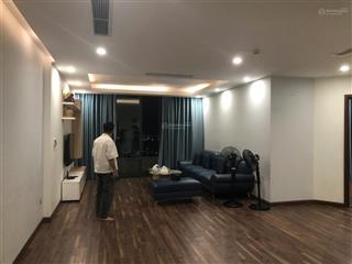 Chính chủ cần cho thuê căn hộ cực rộng 130m2, 3pn 2wc full đồ, view hồ, toà n01t8, 16tr, 0393 755 ***