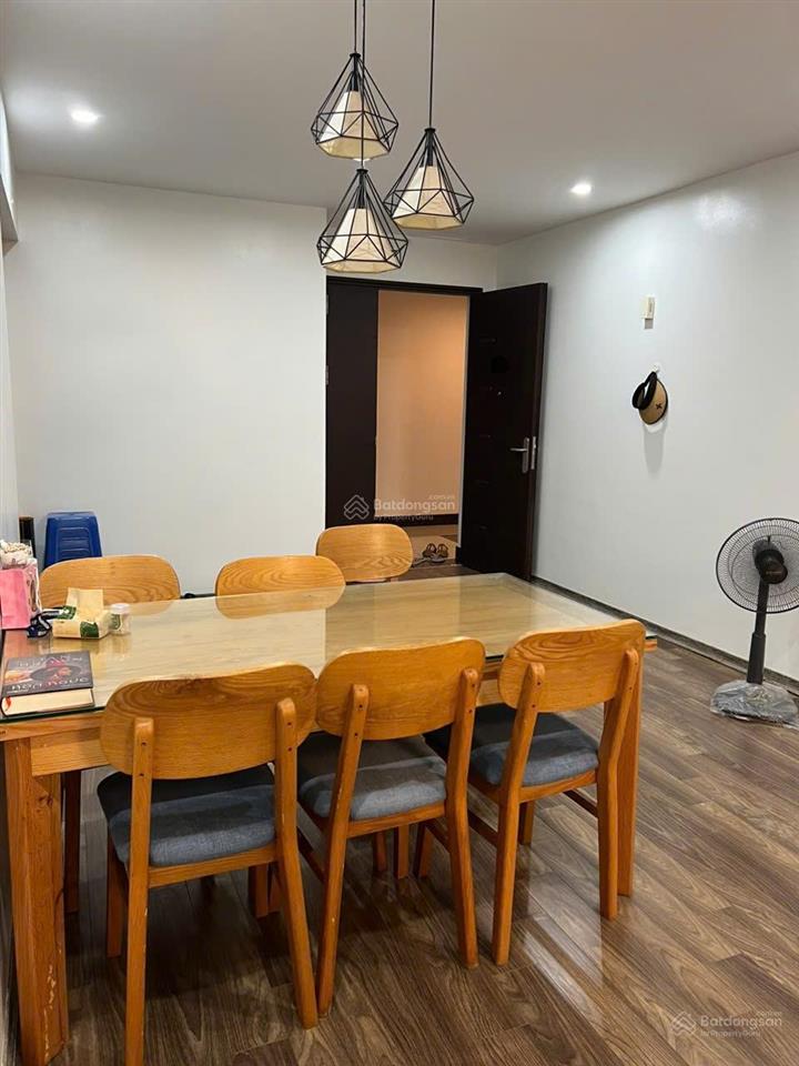 Chính chủ cho thuê căn góc 3pn, 101m2 tòa n02t3, ngoại giao đoàn, full đồ đẹp, giá 15tr, 0393 755 ***