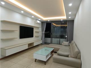Chính chủ cần cho thuê căn góc 3pn siêu rộng, 138m toà n04b ngoại giao đoàn view hồ tây, giá hợp lý