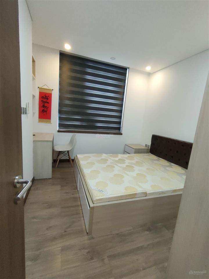 Chính chủ cần cho thuê căn 3pn, 2wc, 109m tầng cao đẹp, tòa vip n01t4 ngoại giao đoàn, full đồ đẹp.