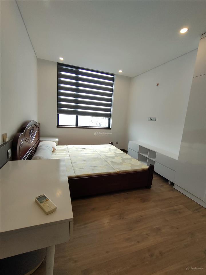 Chính chủ cần cho thuê căn 3pn, 2wc, 109m tầng cao đẹp, tòa vip n01t4 ngoại giao đoàn, full đồ đẹp.