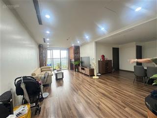 Chính chủ cần bán căn 3pn, 2wc, 130m, tầng trung, view hồ, toà n03t3 n.g.đoàn, giá rẻ nhất toà.
