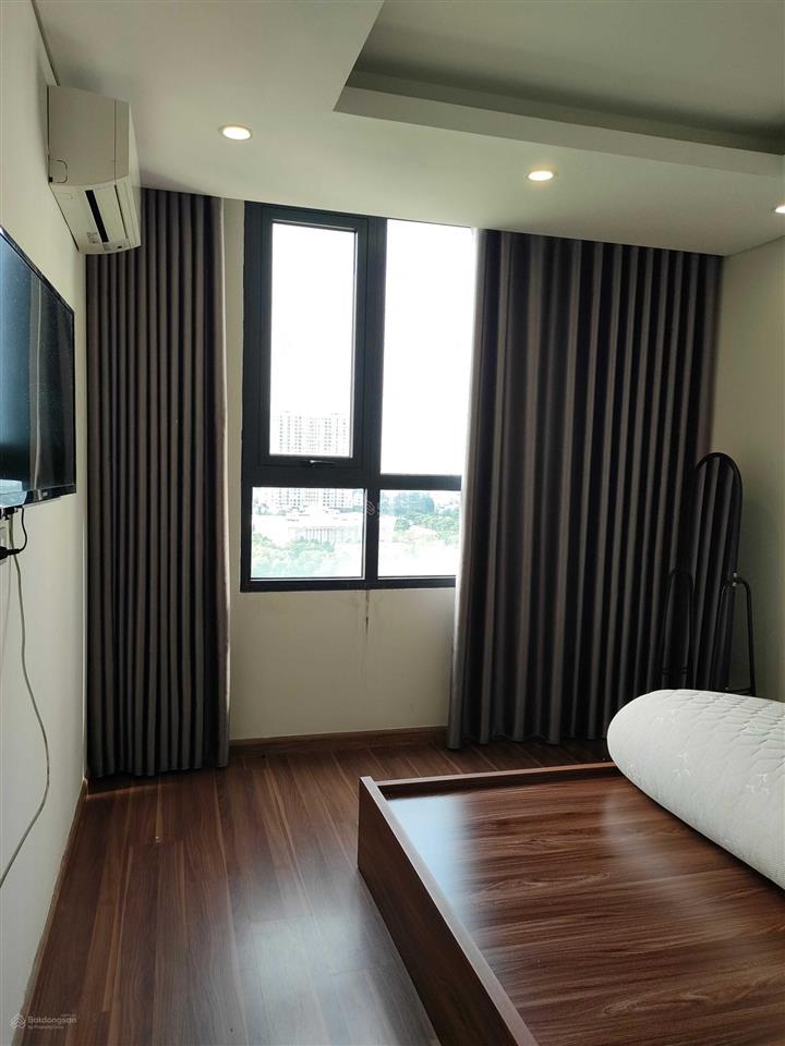 Chính chủ cho thuê căn 2pn, 2wc, 87m2 full đồ, view hồ toà n01t5 ngoại giao đoàn 14tr/th 0393 755 ***