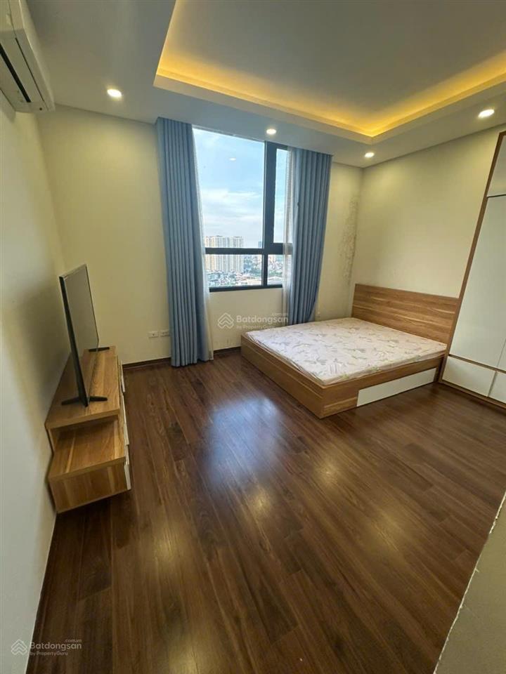 Chính chủ cần bán căn 3pn, 2wc, 95m2, tầng đẹp, view công viên, toà n01t1 ngoại giao đoàn, giá rẻ