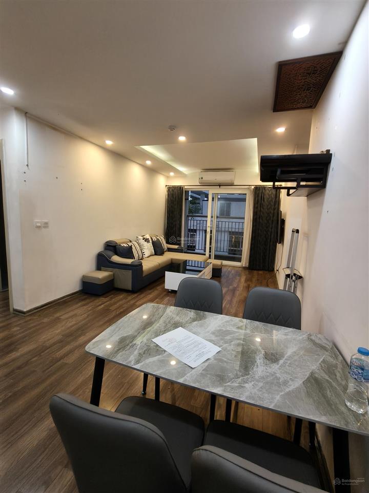 Cần cho thuê căn siêu đẹp, 3pn, 2wc, 95m2, full đồ, hướng mát, toà n02t3 ngoại giao đoàn. giá 16tr