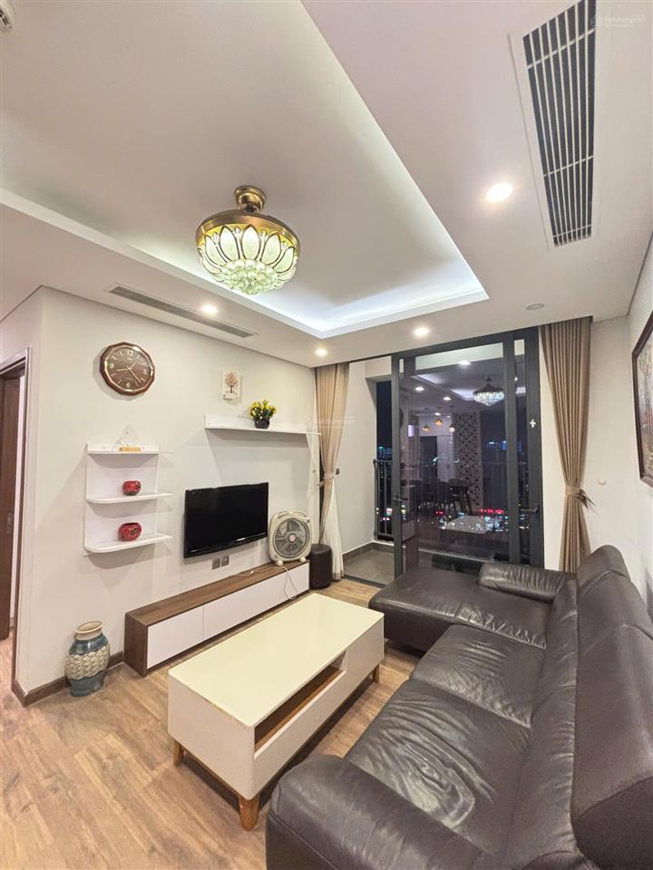 Cho thuê căn 2pn view công viên, nội thất đẹp, toà cao cấp n01t4 ngoại giao đoàn, giá rẻ