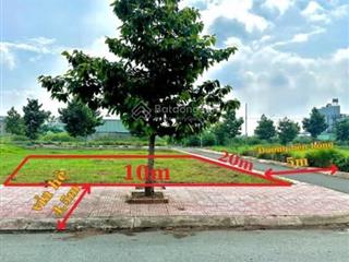 Bán cặp góc 200m2 trong kdc đường nhựa 15m .  0797 750 ***