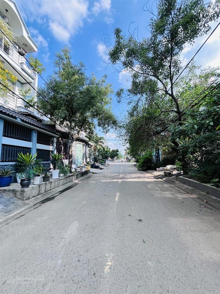 Bán căn góc 2mt kinh doanh dt 123m2 khu biệt thự cao lỗ quận 8 kế tttm aeon, các trường đh lớn