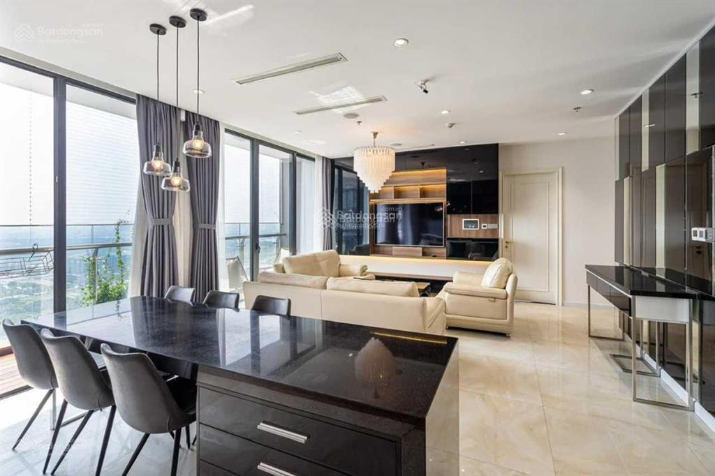 Bán căn góc căn hộ chung cư xi grand court quận 10.dt 109m2,3pn,2wc giá 8.2ty. 0901 319 ***