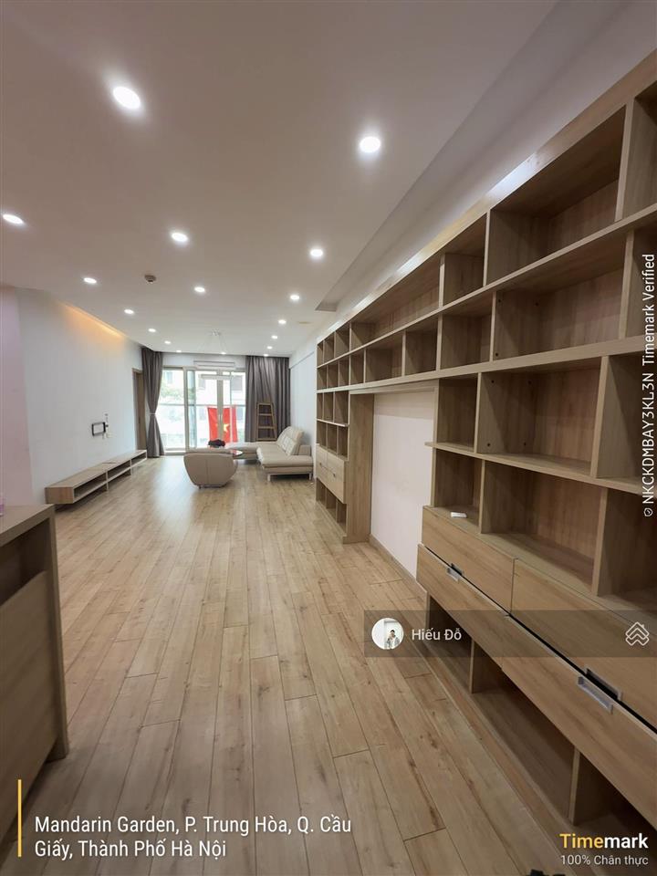 Mandarin garden cho thuê cc 135m2 3n 2w full nội thất đẹp. giá chỉ từ 23tr/tháng.  xem nhà luôn