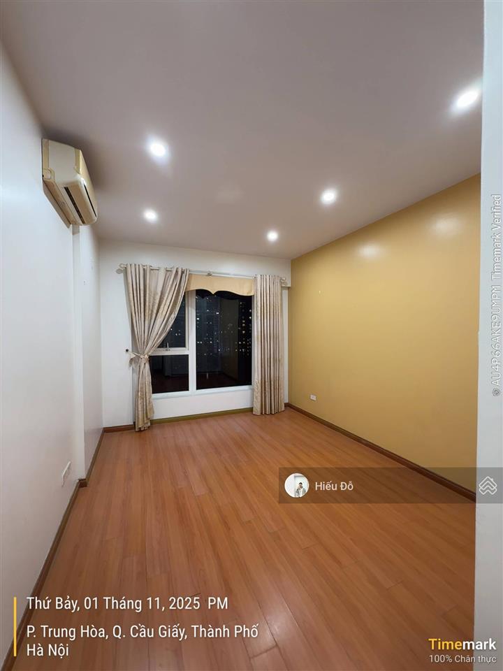 N05 hoàng đạo thuý cho thuê duy nhất 160m2 3n 3wc cơ bản. giá  18tr/tháng. có slot oto hầm