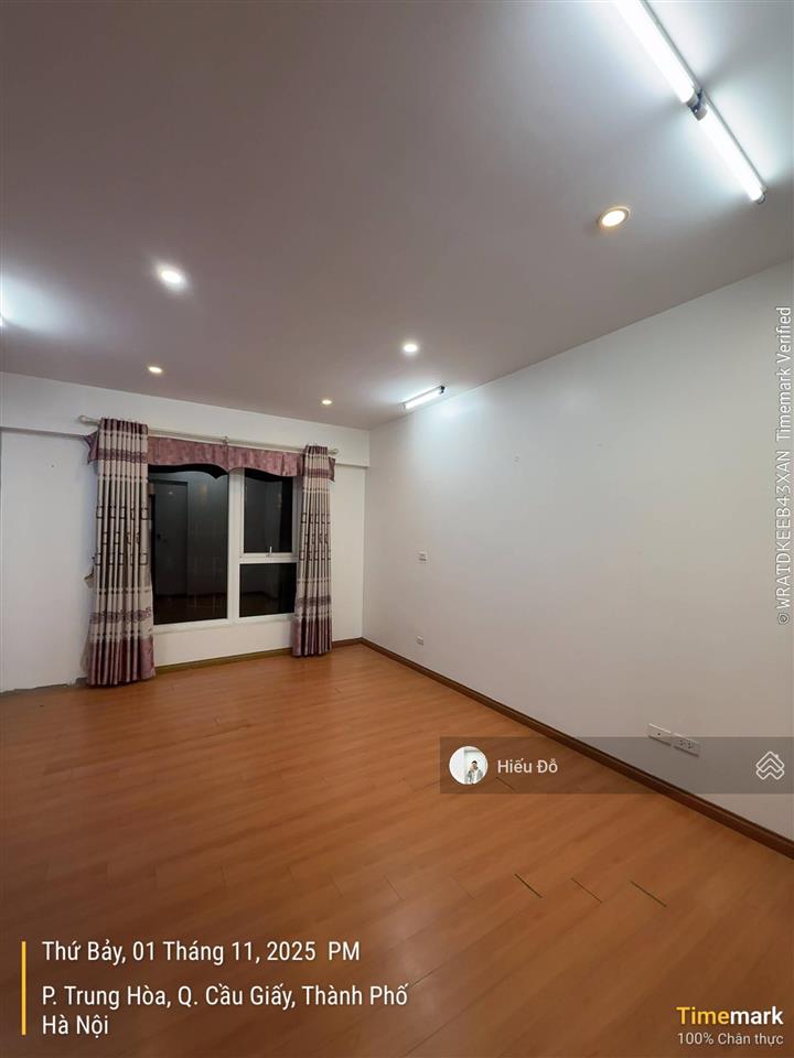 N05 hoàng đạo thuý cho thuê duy nhất 160m2 3n 3wc cơ bản. giá  18tr/tháng. có slot oto hầm