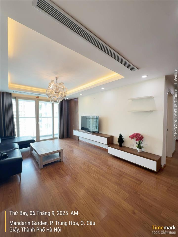 Mandarin garden cho thuê 3 ngủ 2wc 172m2 full nội thất chỉ 25tr/tháng.  đi xem nhà luôn