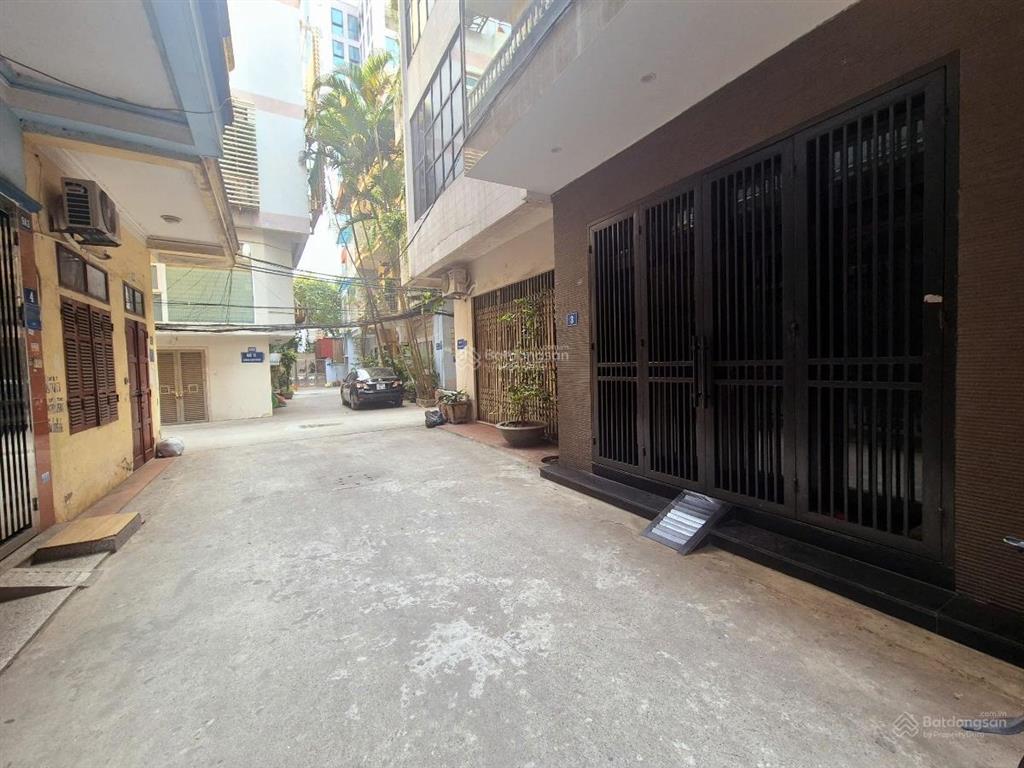 Bán nhà phân lô xa la hà đông 55m2, 5t, 5mt, ô tô vào nhà, hàng hiếm, giá hơn 11 tỷ,  0977 885 ***