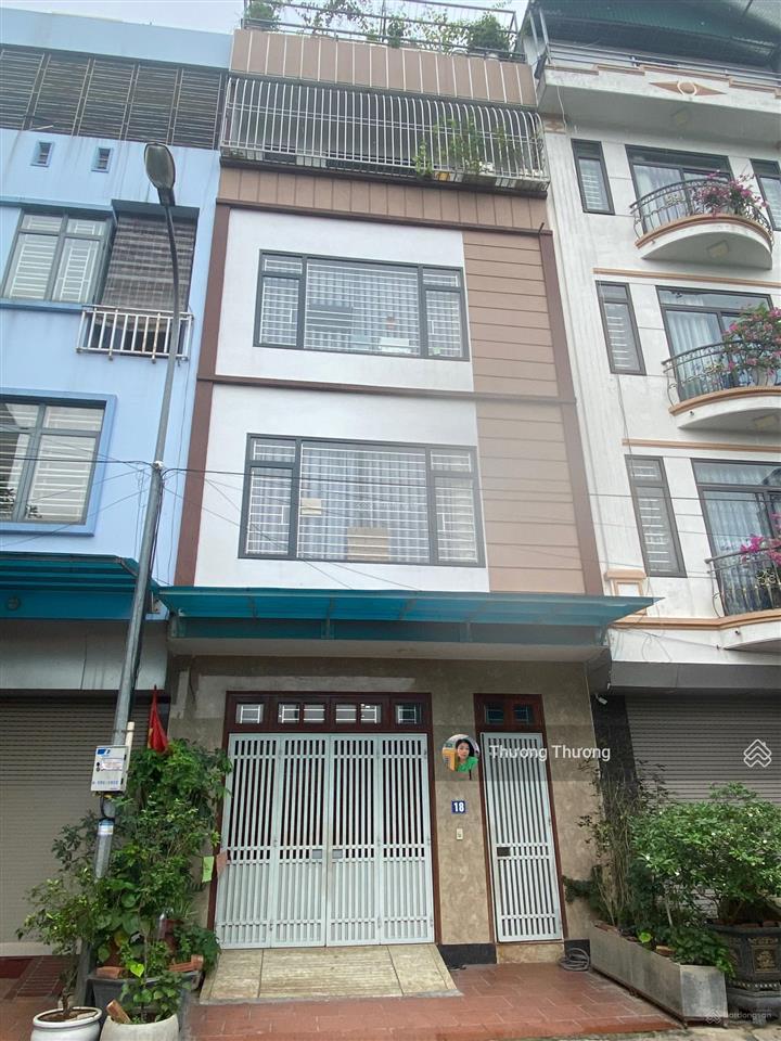 Bán nhà liền kề kđt văn phú, hà đông, 50m2 5 tầng x 5m mt, mặt chợ kinh doanh đỉnh. cần bán gấp