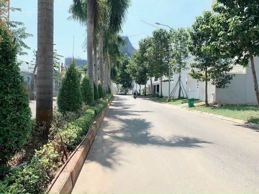 Đất biệt thự everrich 10x20m ven sông liền kề phú mỹ hưng, tiện ích đầy đủ, mảng xanh giá 26 tỷ