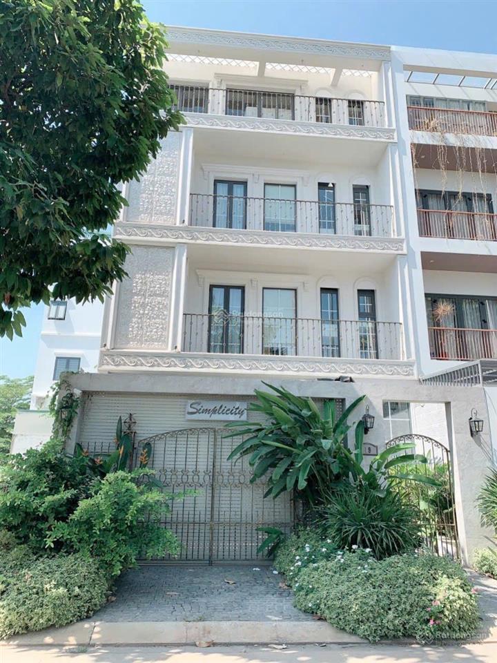 Đất biệt thự everrich 10x20m ven sông liền kề phú mỹ hưng, tiện ích đầy đủ, mảng xanh giá 26 tỷ