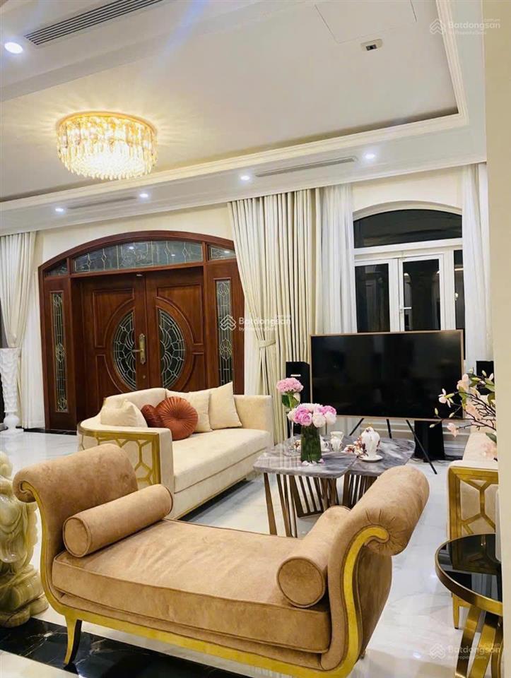 Biệt thự 10x24m view trực diện công viên kdc cityland big c nguyễn thị thập, quận 7 giá 45 tỷ