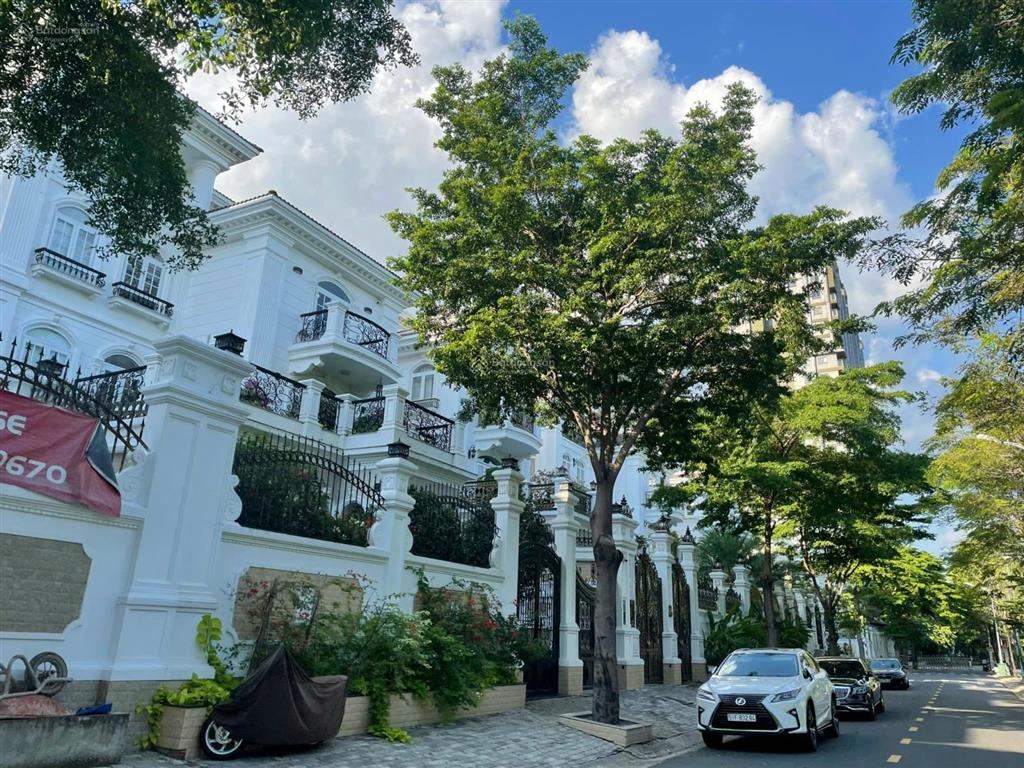 Biệt thự 10x24m view trực diện công viên kdc cityland big c nguyễn thị thập, quận 7 giá 45 tỷ