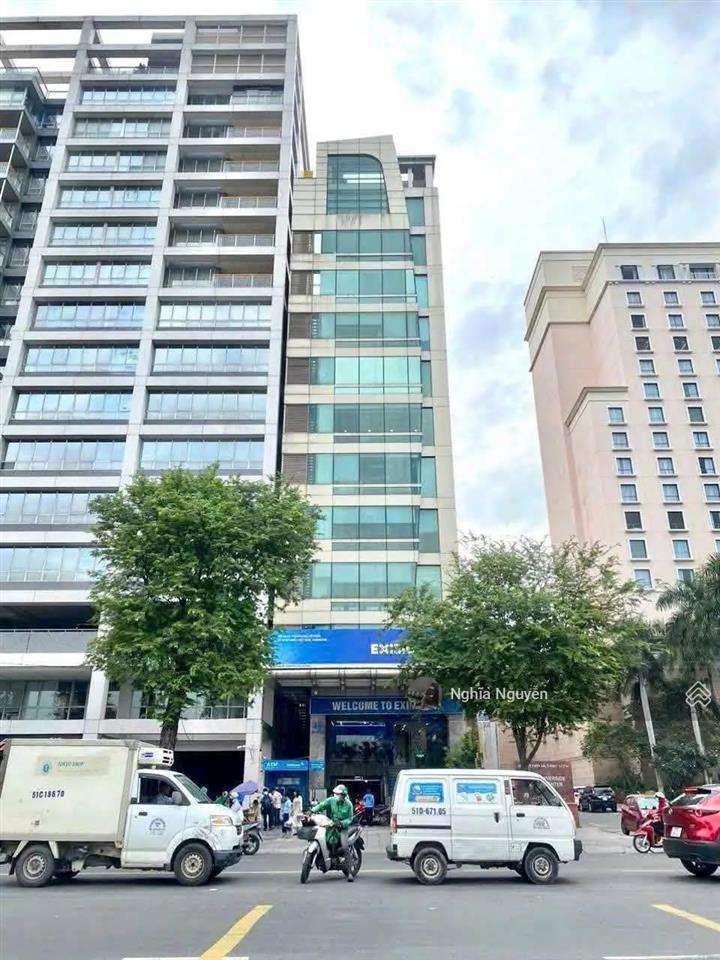 Vị trí kim cương! bán gấp building góc 2 mặt tiền ngay nguyễn huệ (ngang 7m  7 tầng)  bán 75 tỷ