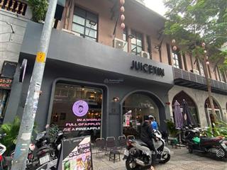 Hàng hiệu dưới chân bitexco! bán nhà ngô đức kế  hồ tùng mậu 4,5x35m 3 tầng cho thuê 235tr/tháng