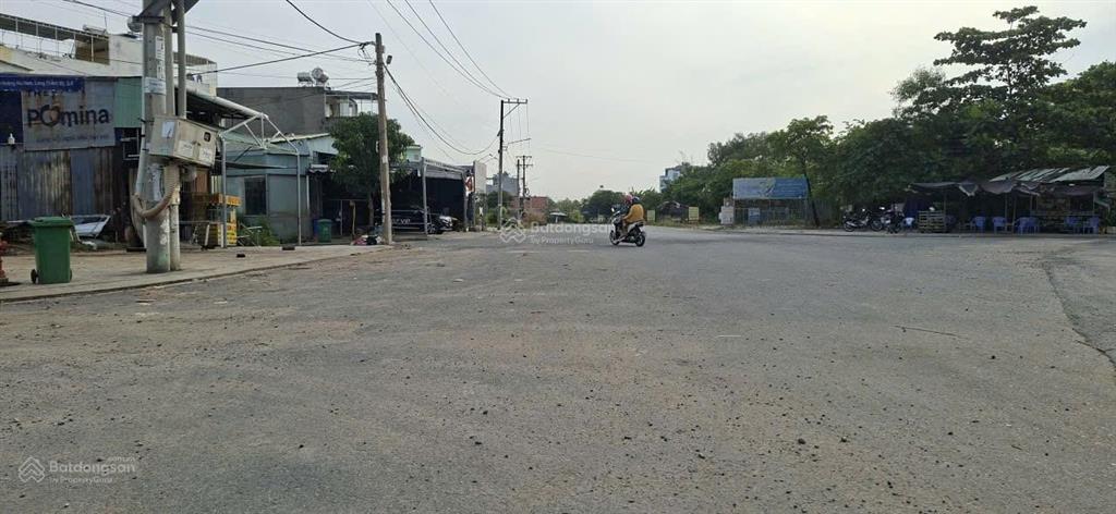 Bán đất tại đường long thuận , p. trường thạnh q9 , lô góc 90m2 ngang 6.4 m , giá 5..250 tỷ